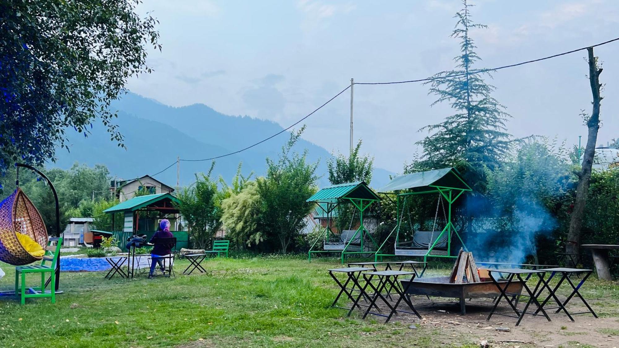 Himalayan Riverside Resort, Manali Exterior foto